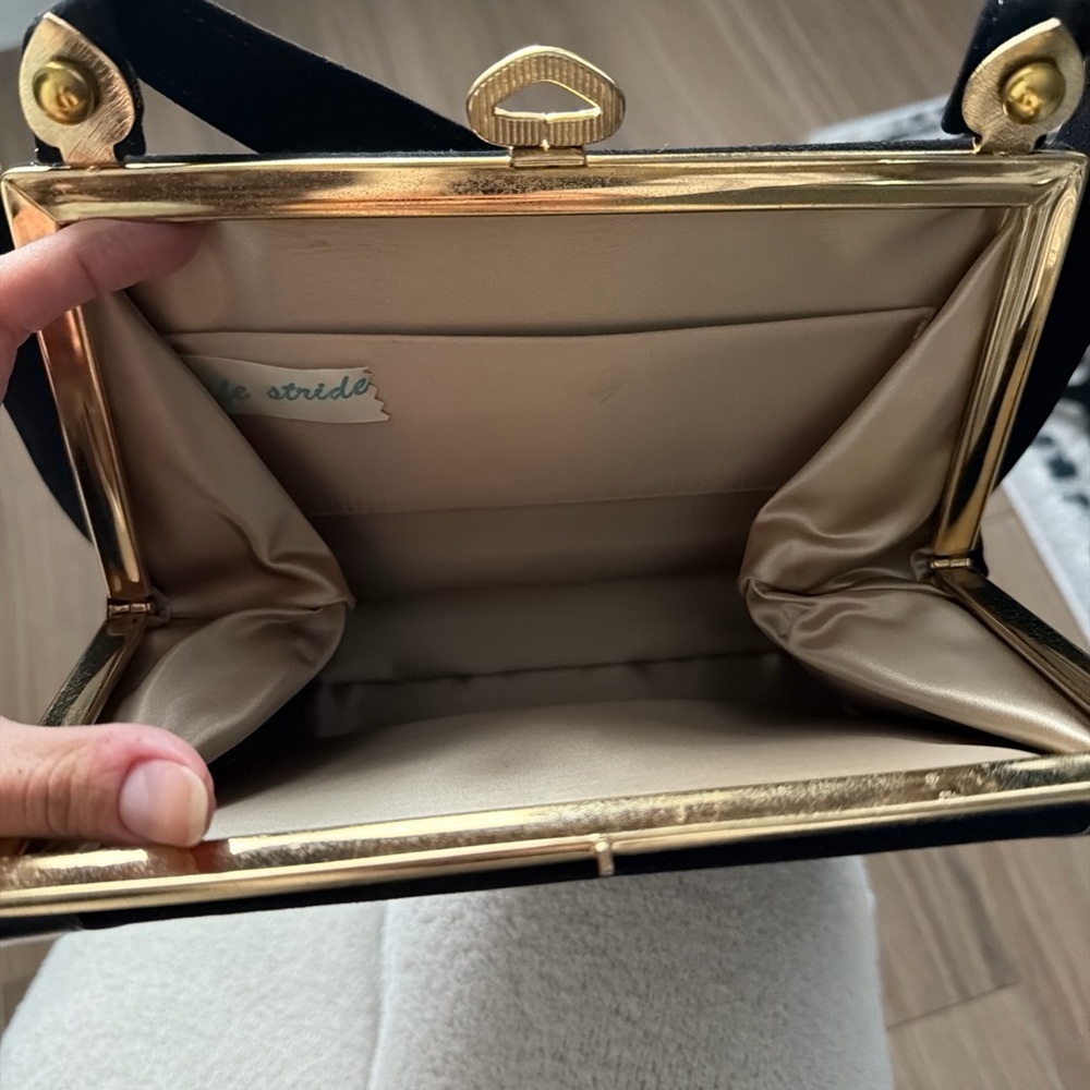1950’s Vintage Black Bag - Picture 4 of 6